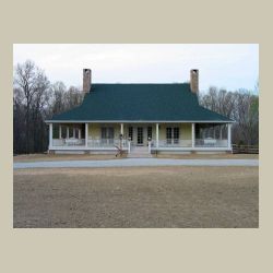 Exterior 104.jpg